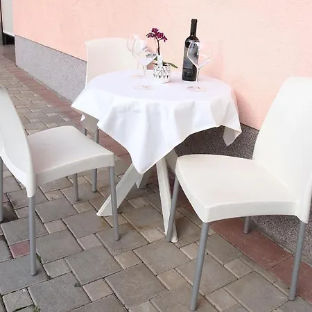 Apartment Marija Makarska